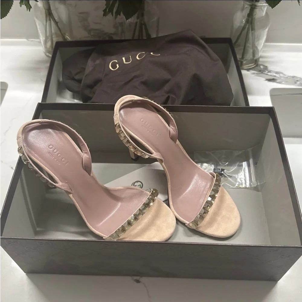 Authentic Gucci Heels Size 38 - Picture 4 of 5